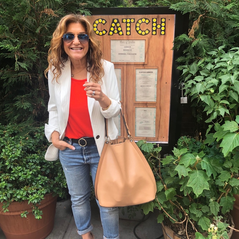 Meet your Posher, Meri